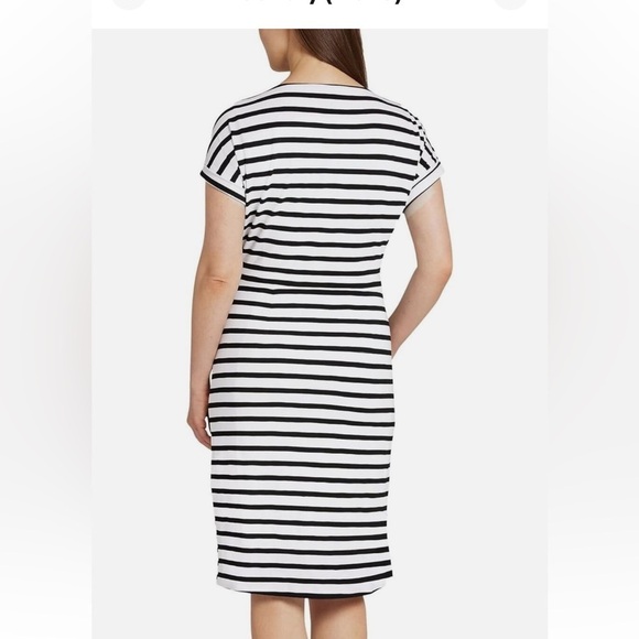 Chaps Women's Short Sleeves Crewneck Knit Black & White Striped Dress M Preppy - Picture 2 of 12